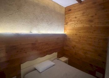 Camera da letto - Monolocale via Ripe Macra Mon, 22, Dronero - foto 10