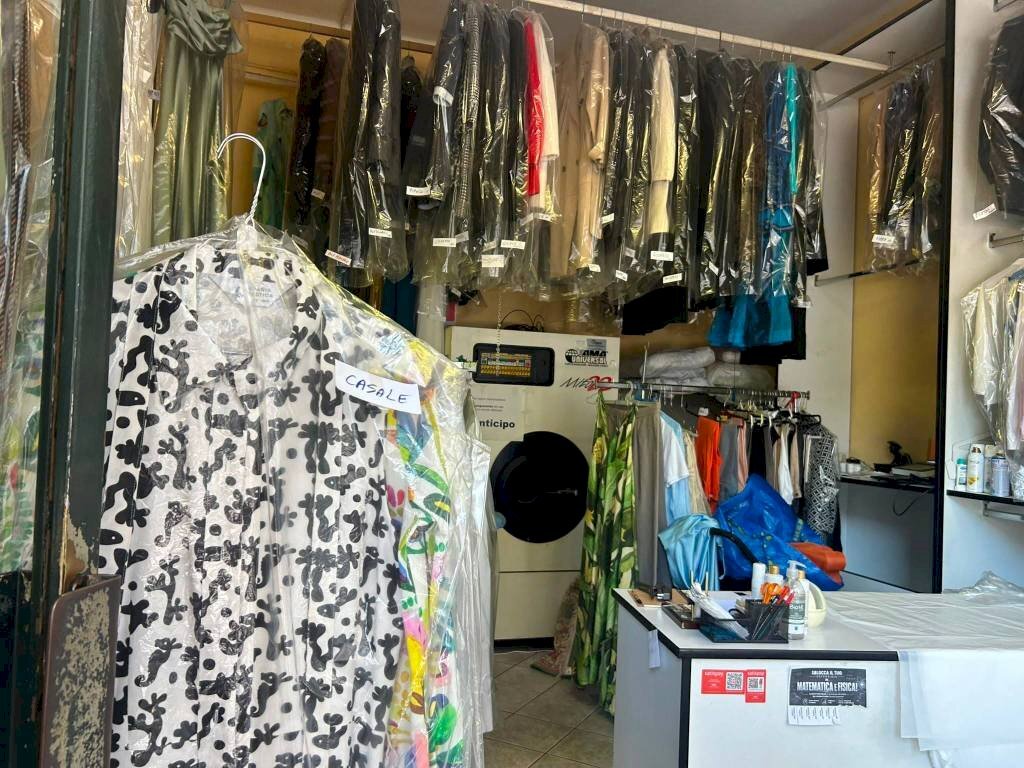 Interno non residenziale - Laundry - Dyeing corso Galileo Ferraris, 30, Cuneo (neighborhood Donatello) - photo 3