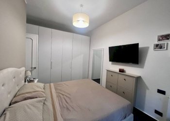 Camera da letto - Trilocale via Forlì, Genova (zona San Teodoro) - foto 15