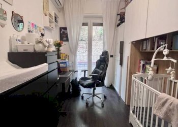 Camera da letto - Trilocale via Forlì, Genova (zona San Teodoro) - foto 21