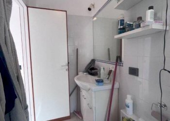 Bagno - Trilocale via Giacomo Puccini, 15, Genova (zona Sestri Ponente) - foto 15