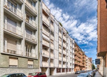 FACCIATA - Quadrilocale VIA SUSA, 40, Torino (zona Cit Turin) - foto 1