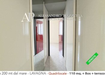Corridoio - Four-room apartment via Como, Lavagna - photo 17