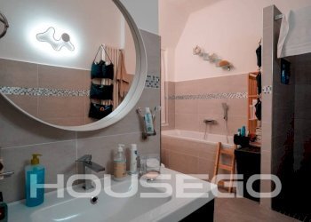 Bagno - Trilocale via Francesco Sivori, 8, Genova (zona Castelletto) - foto 8