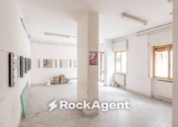 Interno non residenziale - Appartamento via Generale Francesco Pignatelli, 16bis, Napoli - foto 9