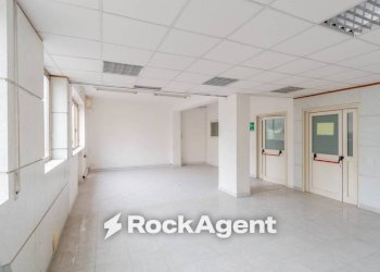 Interno non residenziale - Appartamento via Generale Francesco Pignatelli, 16bis, Napoli - foto 21