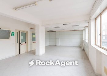 Interno non residenziale - Appartamento via Generale Francesco Pignatelli, 16bis, Napoli - foto 23