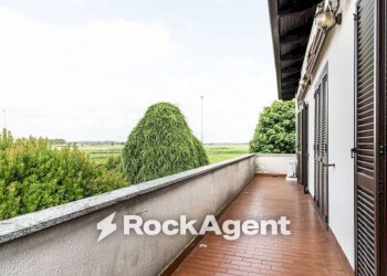 Terrazzo - Villa via Eugenio Montale, 6, Frascarolo - photo 24