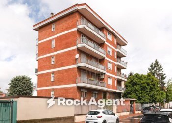 Facciata - Ufficio via Conte Suardi, Segrate - foto 1