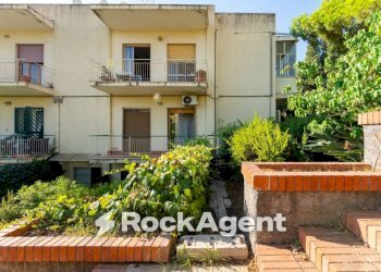 Facciata - Appartamento via Litteri, 9, Aci Castello - foto 11