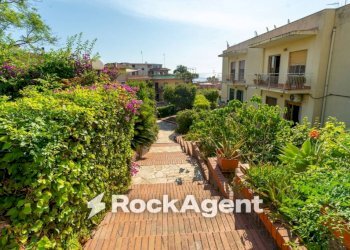 Giardino - Appartamento via Litteri, 9, Aci Castello - foto 35