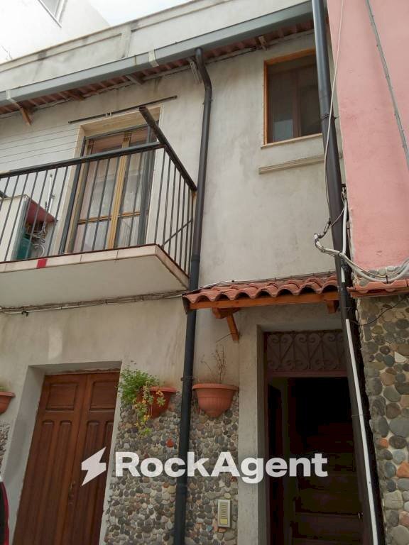 Facciata - Casa indipendente via Roma, Castelvetere sul Calore - foto 1