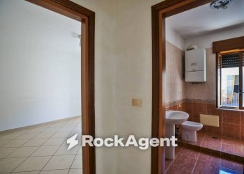 Disimpegno - Stabile - Palazzo via San Nicola, 1, Amorosi - foto 17