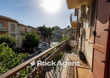 Balcone - Appartamento corso Umberto I, 32, Sant'Andrea Apostolo dello Ionio - foto 18