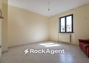 Camera da letto - Four-room apartment via Alberto de Nobili, 5, Catanzaro - photo 11