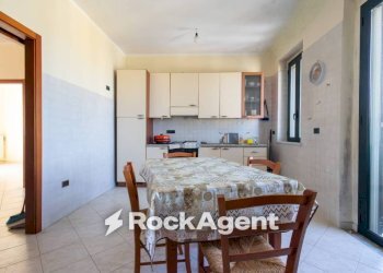 Cucina - Quadrilocale via Alberto de Nobili, 5, Catanzaro - foto 13
