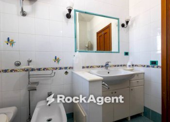 Bagno - Quadrilocale via Alberto de Nobili, 5, Catanzaro - foto 23