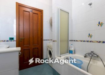 Bagno - Quadrilocale via Alberto de Nobili, 5, Catanzaro - foto 24
