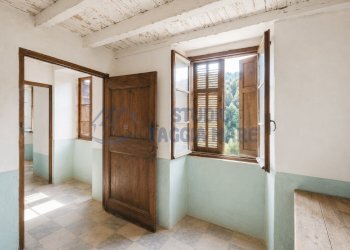ChatGPT Image 11 jul 2026, 12_05_45 - Townhouse Via Roma, Molini di Triora - photo 11