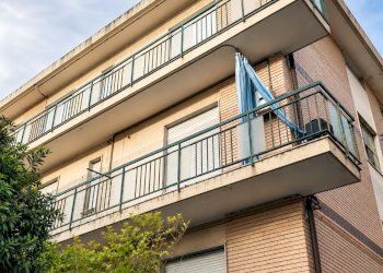 2 - Three-room apartment at auction Via Francia 28/4, Spotorno - photo 1