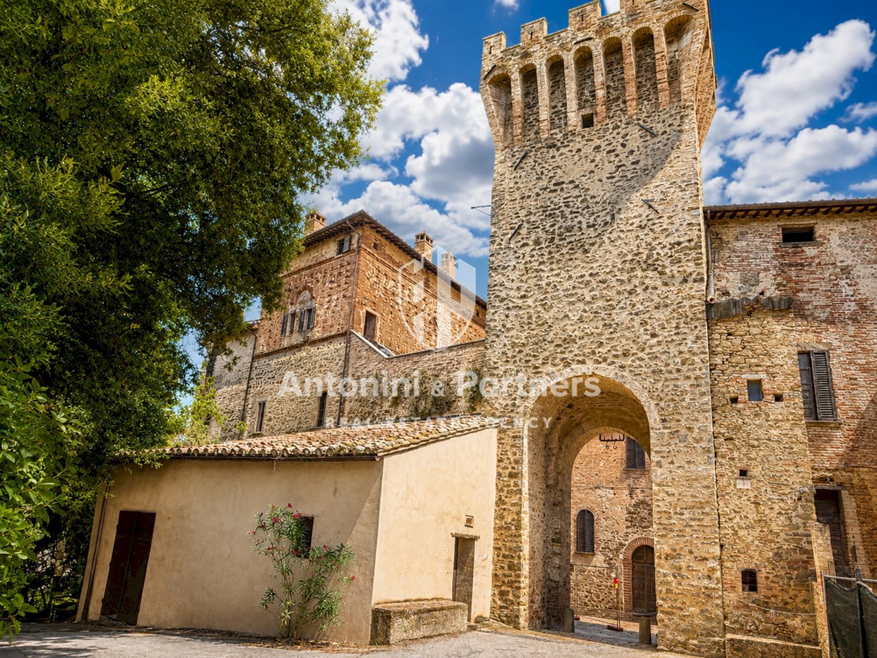 castello-santa-apollinare-perugia-umbria-torre-mer - Casa indipendente Località Santa Apollinare, Marsciano - foto 2
