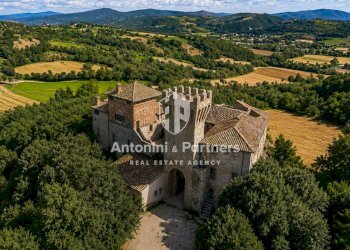 castello-santa-apollinare-perugia-umbria-vista-aer - Casa indipendente Località Santa Apollinare, Marsciano - foto 1