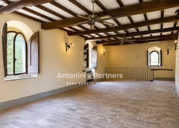 castello-santa-apollinare-perugia-umbria-sala-fine - Casa indipendente Località Santa Apollinare, Marsciano - foto 24