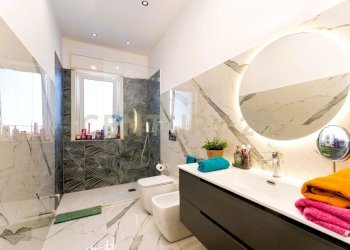 BA1 - Three-room apartment Via Alfredo Rampi 24, Aci Catena - photo 11