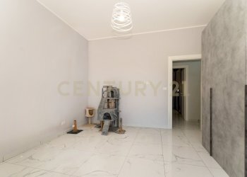 LL3 - Three-room apartment Via Alfredo Rampi 24, Aci Catena - photo 15