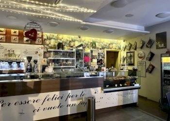 4 .jpg - Bar - Tabacchi - Ricevitoria VIA TIBERIO 8, Aprilia - foto 20
