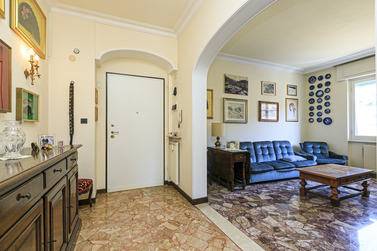 ingresso e sala - Apartment Via Fratelli Gazzo 22/14, Serra Riccò - photo 3