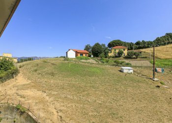 vista sala - Apartment Via Fratelli Gazzo 22/14, Serra Riccò - photo 8