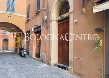 Trilocale Bologna (zona Centro Storico) - foto 1