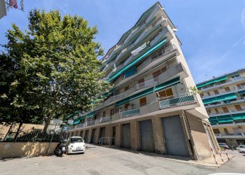 Bilocale via Giovanni Guglielmo Longo, Genova (zona Pegli) - foto 1