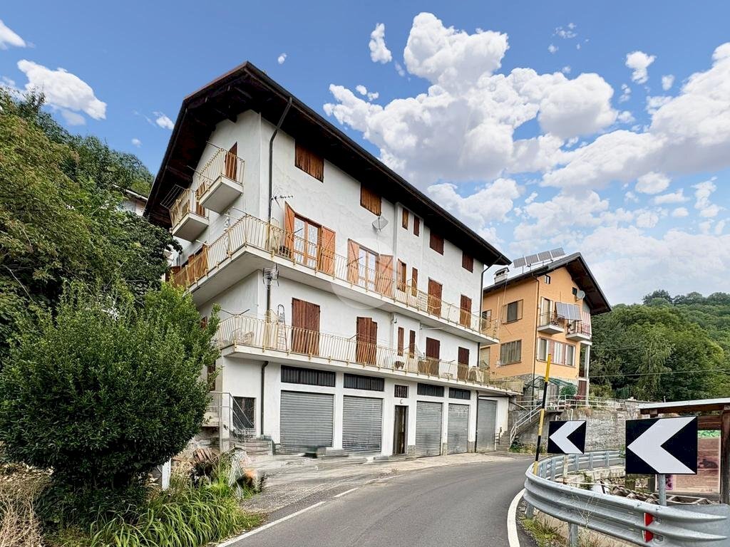 Two-room apartment Strada Fornelli, Monastero di Lanzo - photo 1