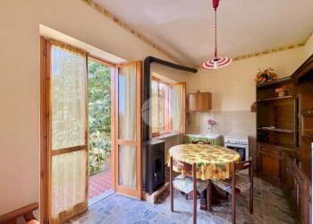 Three-room apartment Strada Fornelli, Monastero di Lanzo - photo 1