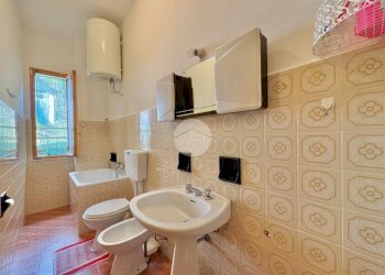 Three-room apartment Strada Fornelli, Monastero di Lanzo - photo 5