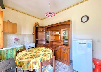 Three-room apartment Strada Fornelli, Monastero di Lanzo - photo 12