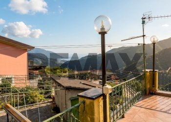 Casa semi indipendente Via Serro, 4 
 Testana, Avegno - foto 32