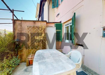 Casa semi indipendente Salita Di Pino Sottano, 24A 
 Molassana, Genova (zona Molassana) - foto 6