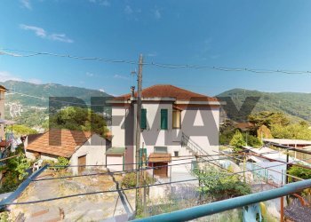 Casa semi indipendente Salita Di Pino Sottano, 24A 
 Molassana, Genova (zona Molassana) - foto 24