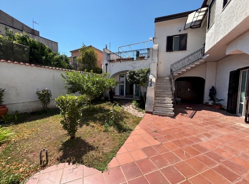 Villa Mondragone - foto 1