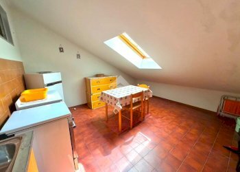 Attic Via Diano San Pietro, Diano Castello - photo 7