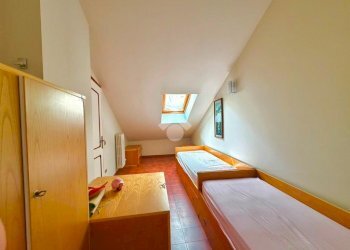 Attic Via Diano San Pietro, Diano Castello - photo 14