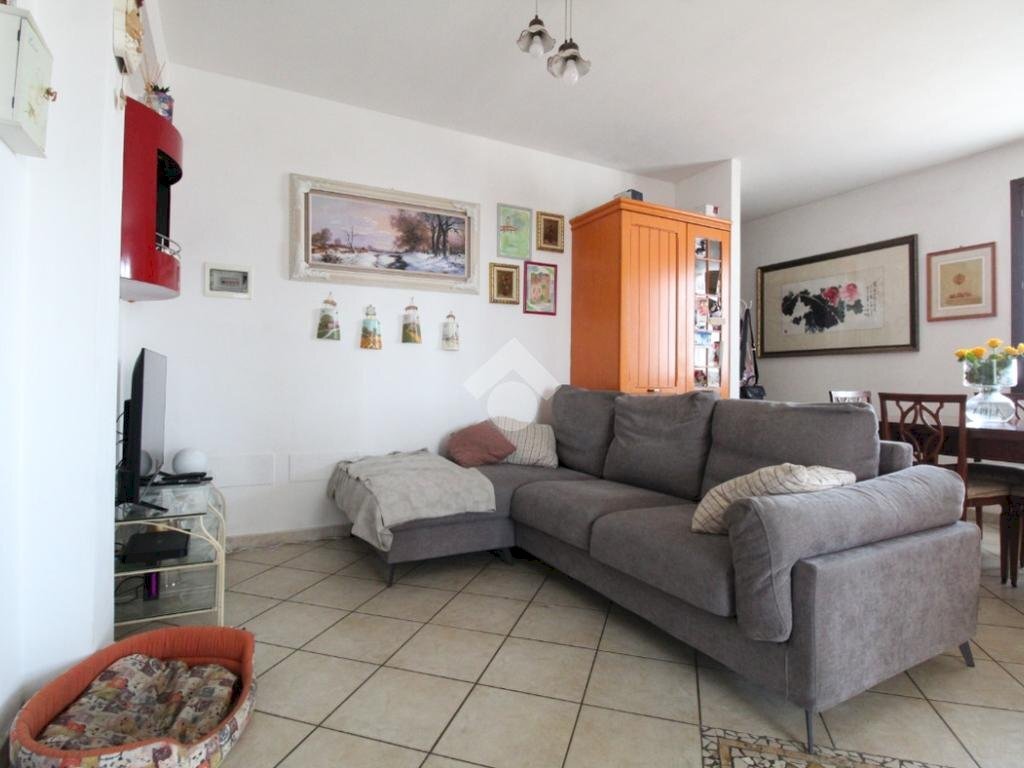 Trilocale Via Calane, Casalgrande - foto 1