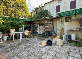 Negozio Via Raffaello Bucci, Morciano di Romagna - foto 18