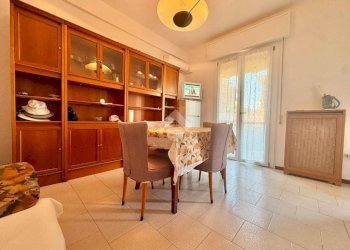 Bilocale Viale giovanni segantini, Cesenatico - foto 1