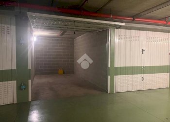 Box Via Giulio Romano, Milano (zona Ticinese) - foto 4