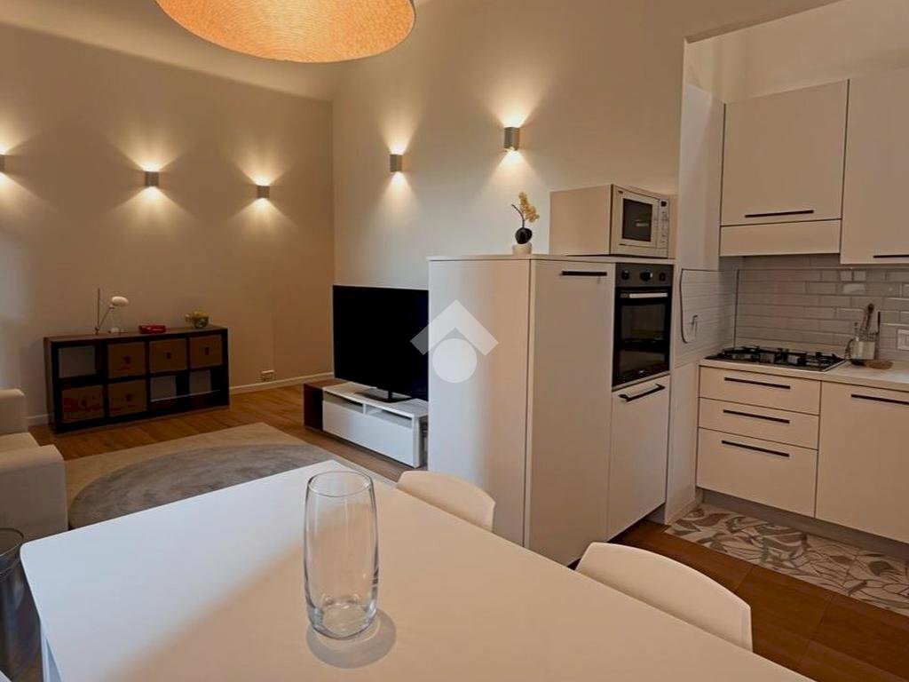 Two-room apartment Viale Sarca, Milano (neighborhood Bicocca) - photo 1