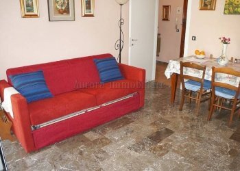 One-room apartment Corso Vittorio Veneto, Borghetto Santo Spirito - photo 4